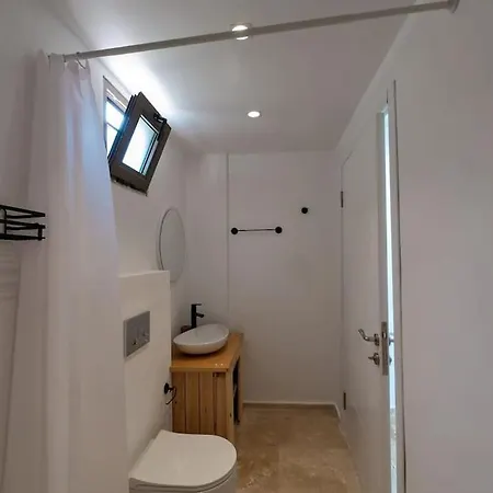 Central Triplex With Pool & Partial Sea View Tatil Evi
